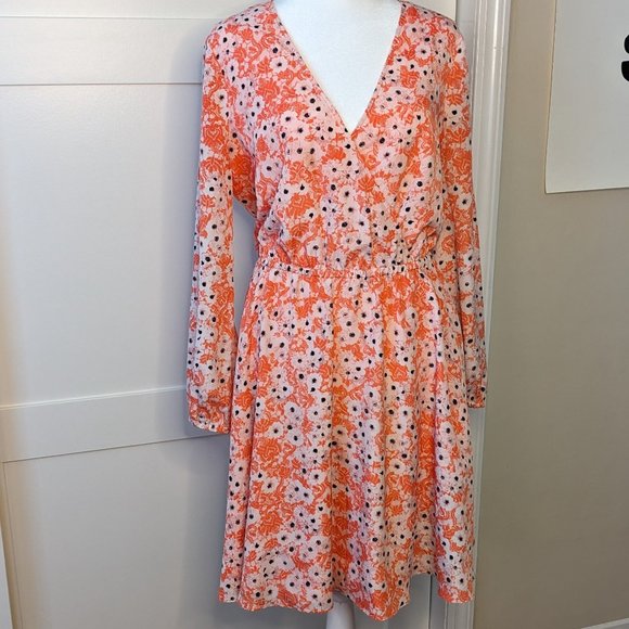 Faux Wrap Long Sleeve Dress with Elastic Waist Spring Poppy Print Size 8 Cece - Picture 1 of 11
